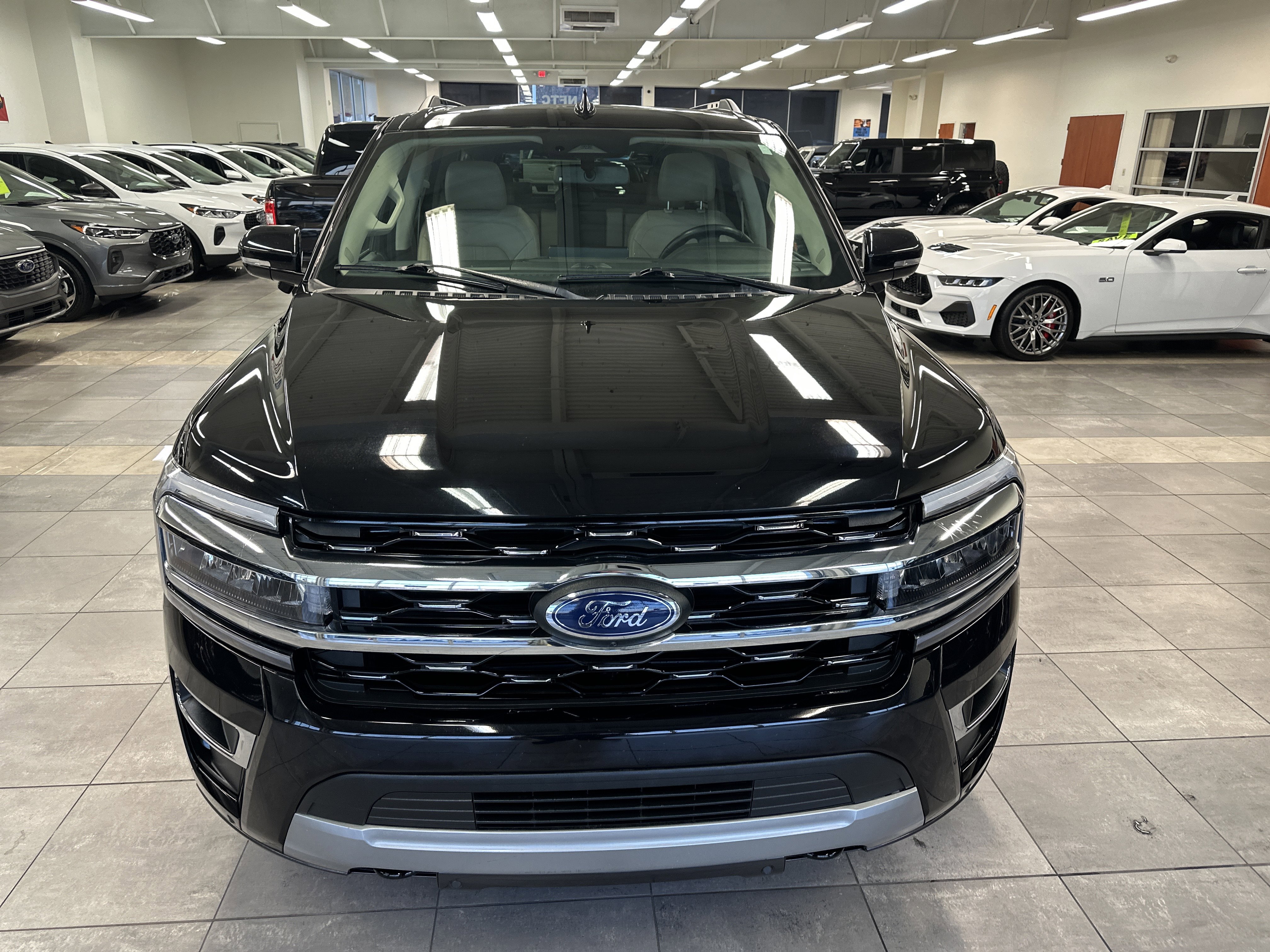 Certified 2022 Ford Expedition Max Limited image 22