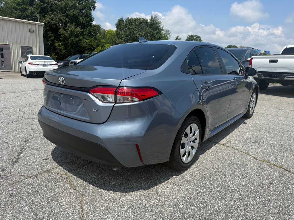 Used 2023 Toyota Corolla LE FWD image 7