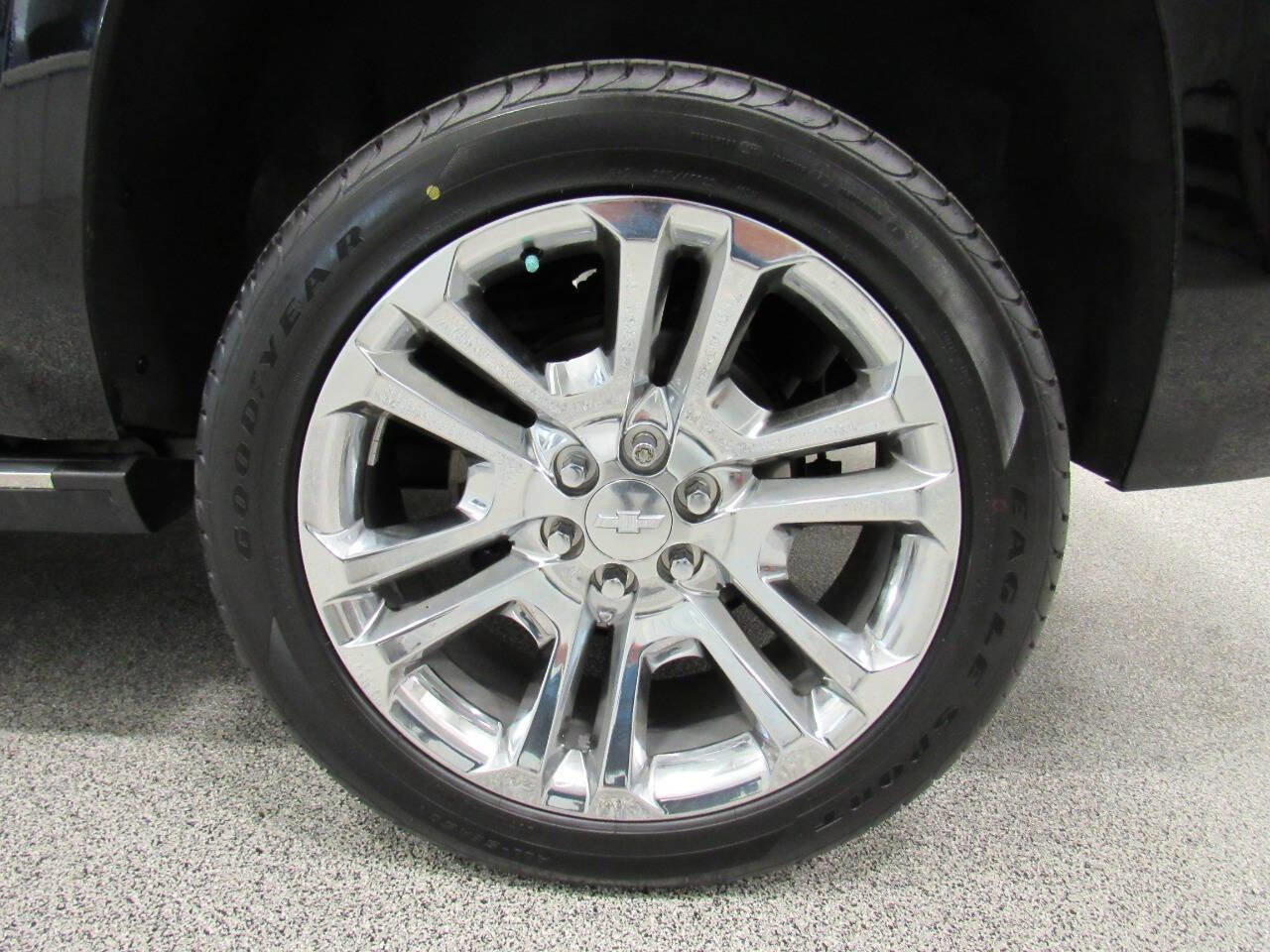 Used 2020 Chevrolet Tahoe Premier w/ Premier Plus Edition image 12