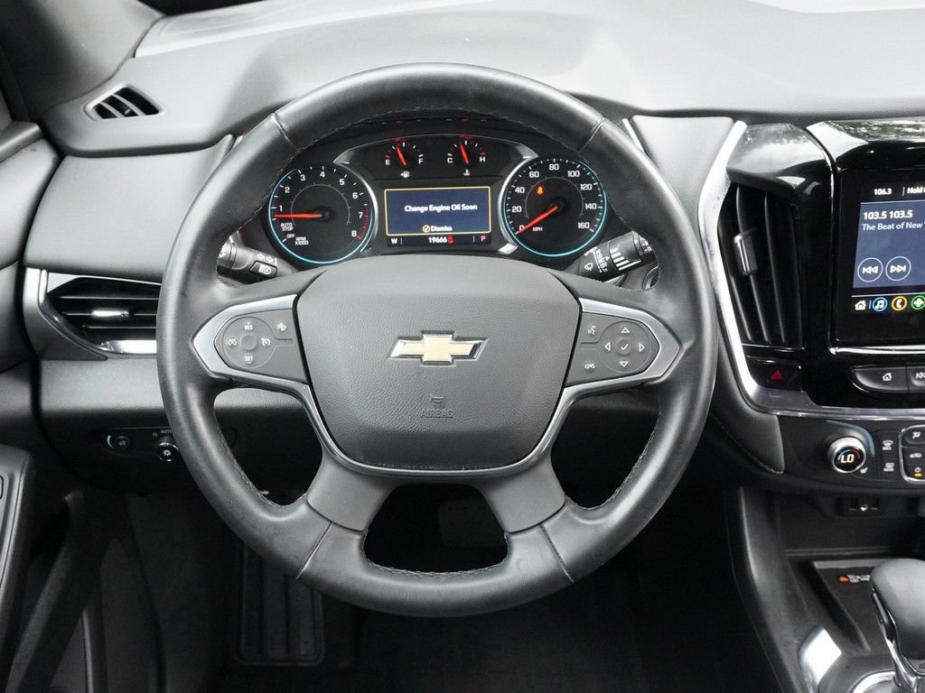 Used 2023 Chevrolet Traverse LT AWD/4WD image 45