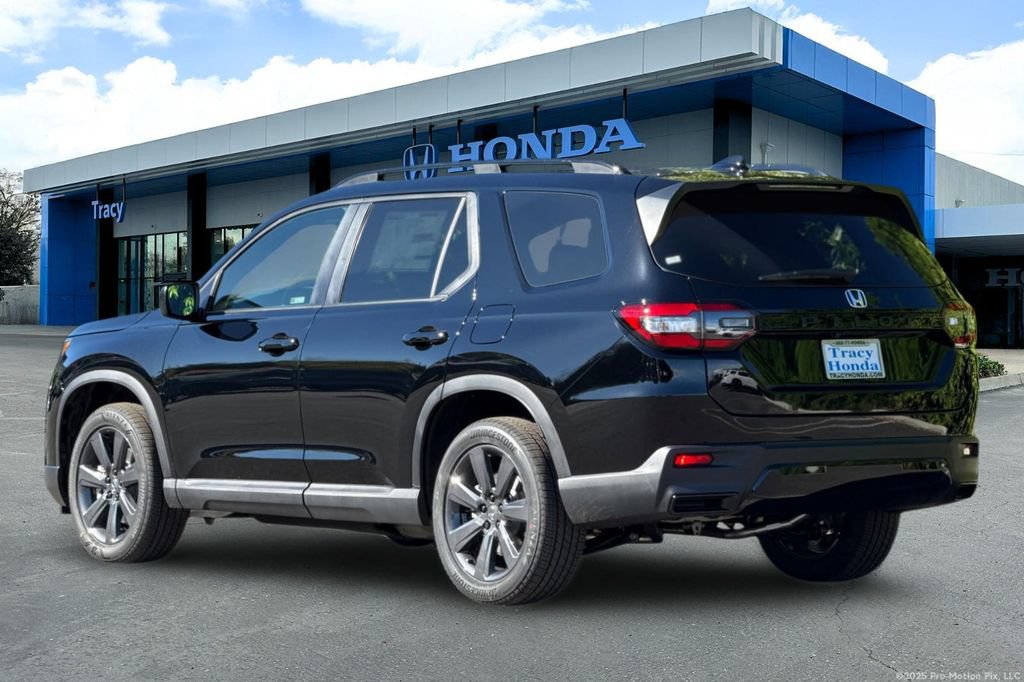 Certified 2026 Honda Pilot Sport image 10