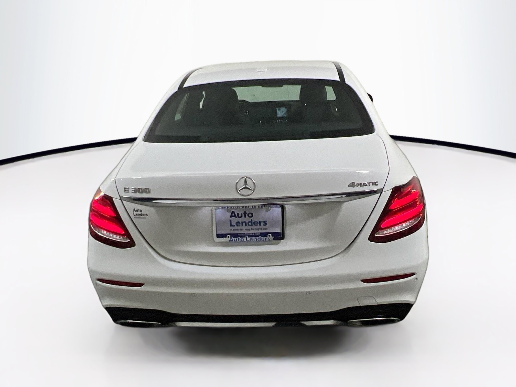 Used 2019 Mercedes-Benz E 300 4MATIC image 6