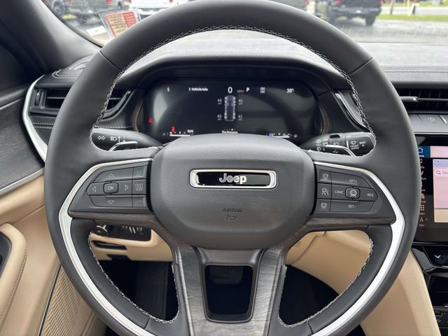 New 2026 Jeep Grand Cherokee Limited w/ Limited Altitude Package image 8
