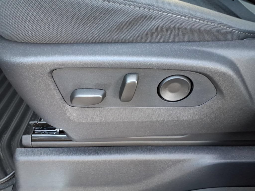 New 2026 Chevrolet Silverado 1500 RST AWD/4WD image 13