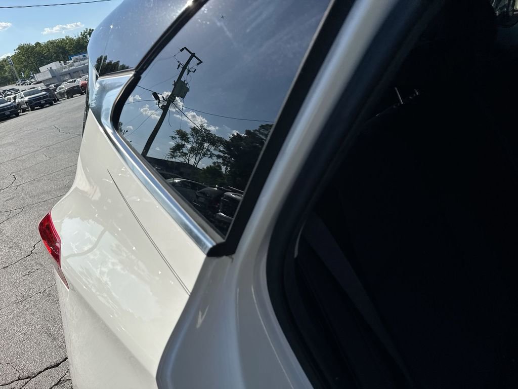 Used 2023 Kia Seltos S w/ Navigation Package FWD image 30