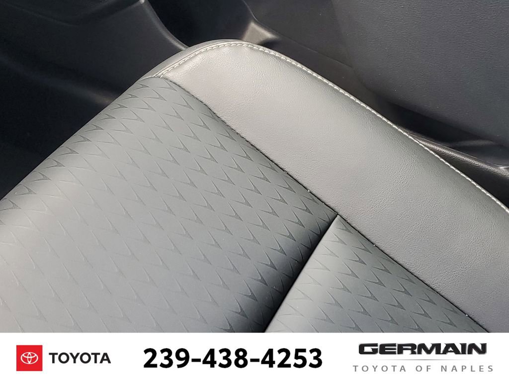 Used 2022 Lexus UX 200 200 Base w/ Accessory Package (Z2) image 29