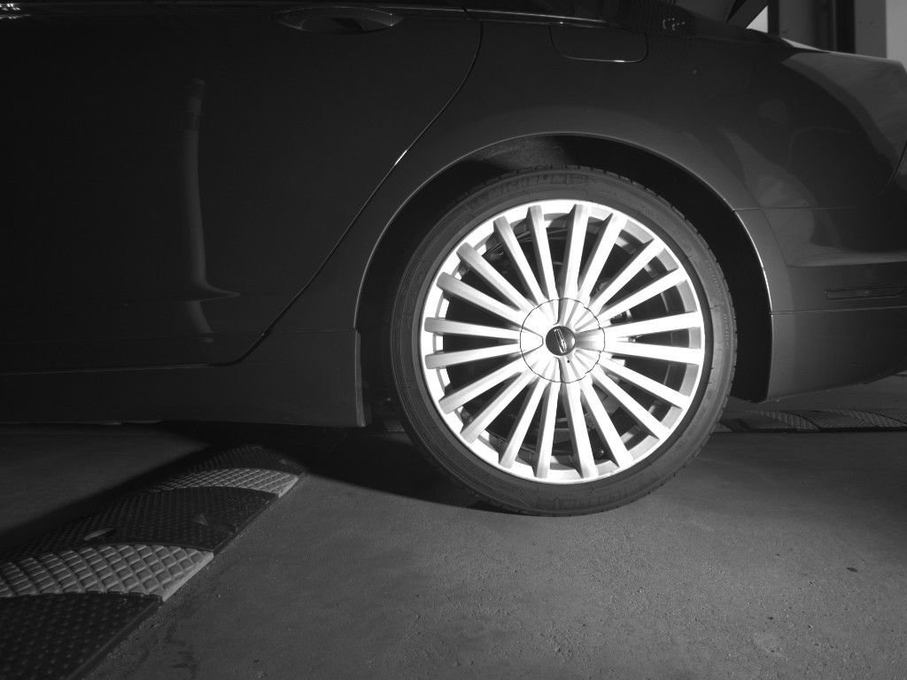 Used 2017 Lincoln MKZ Reserve FWD image 10