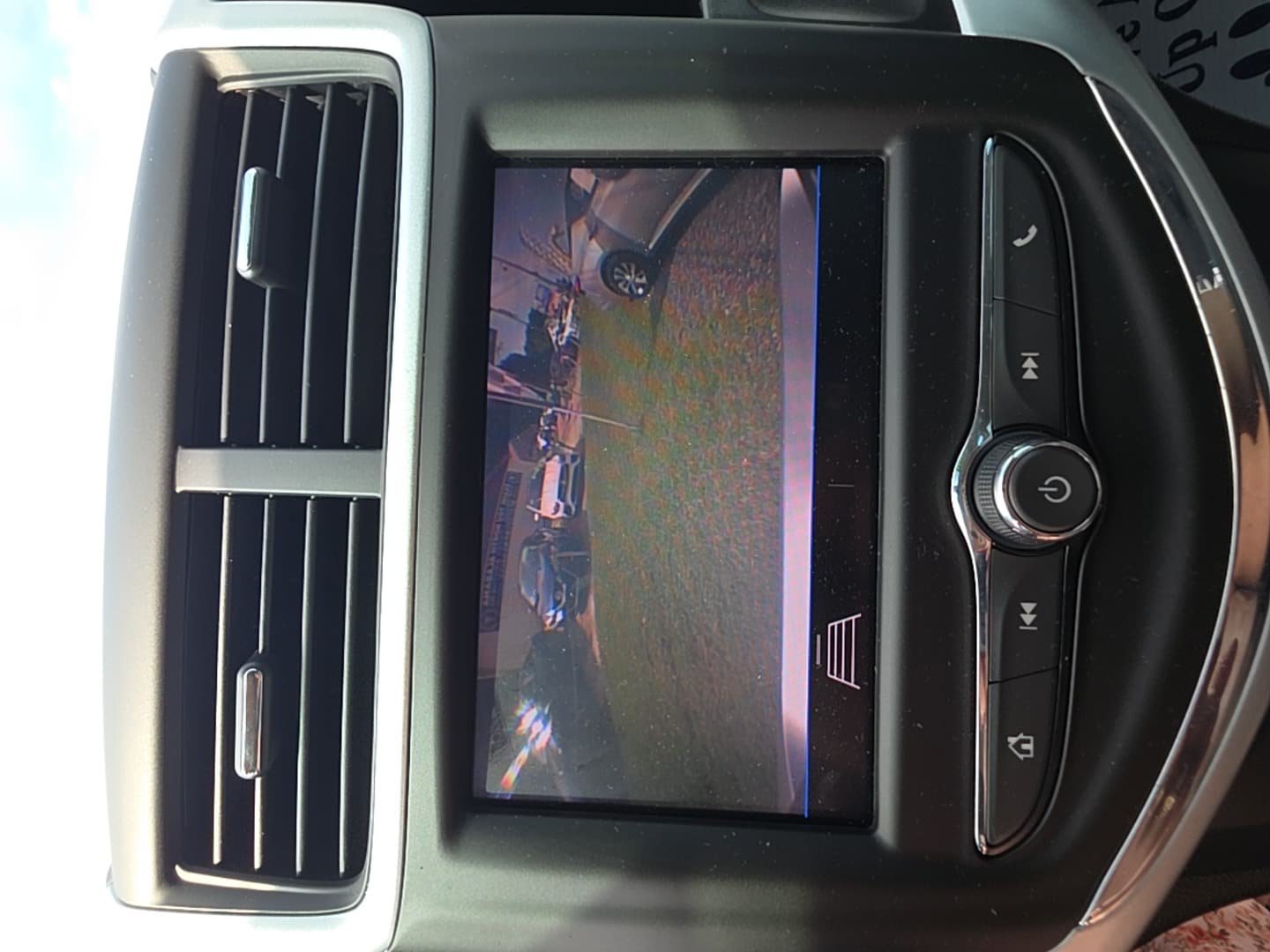 Used 2020 Chevrolet Sonic LS FWD image 23