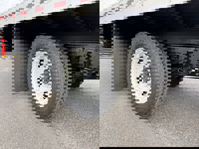 Used 2023 Isuzu NPR image 13