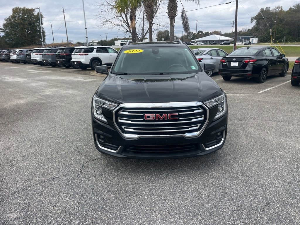Used 2022 GMC Terrain SLT image 2
