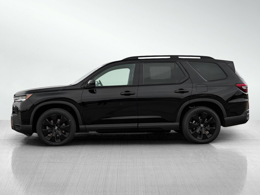 New 2026 Honda Pilot Black Edition image 4