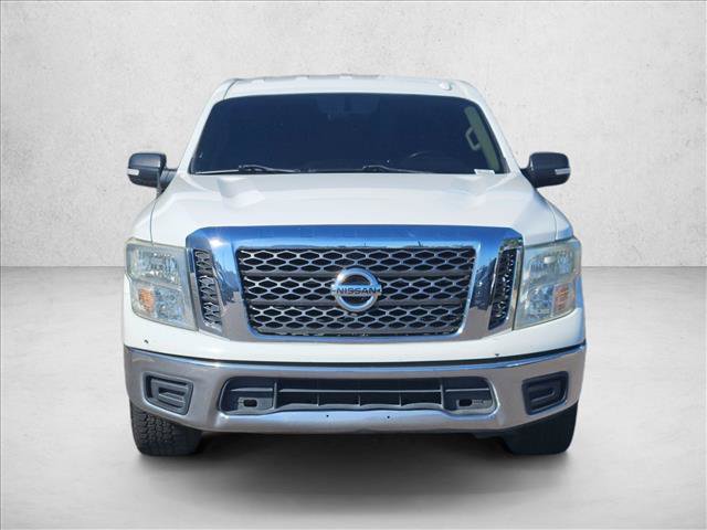 Used 2017 Nissan Titan SV RWD image 3
