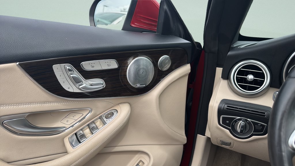 Used 2019 Mercedes-Benz C 300 4MATIC Cabriolet w/ Multimedia Package image 24