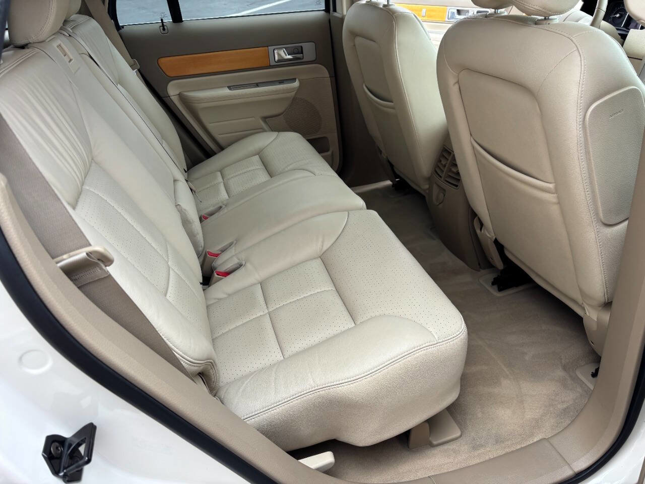 Used 2007 Lincoln MKX Base 4dr SUV image 23