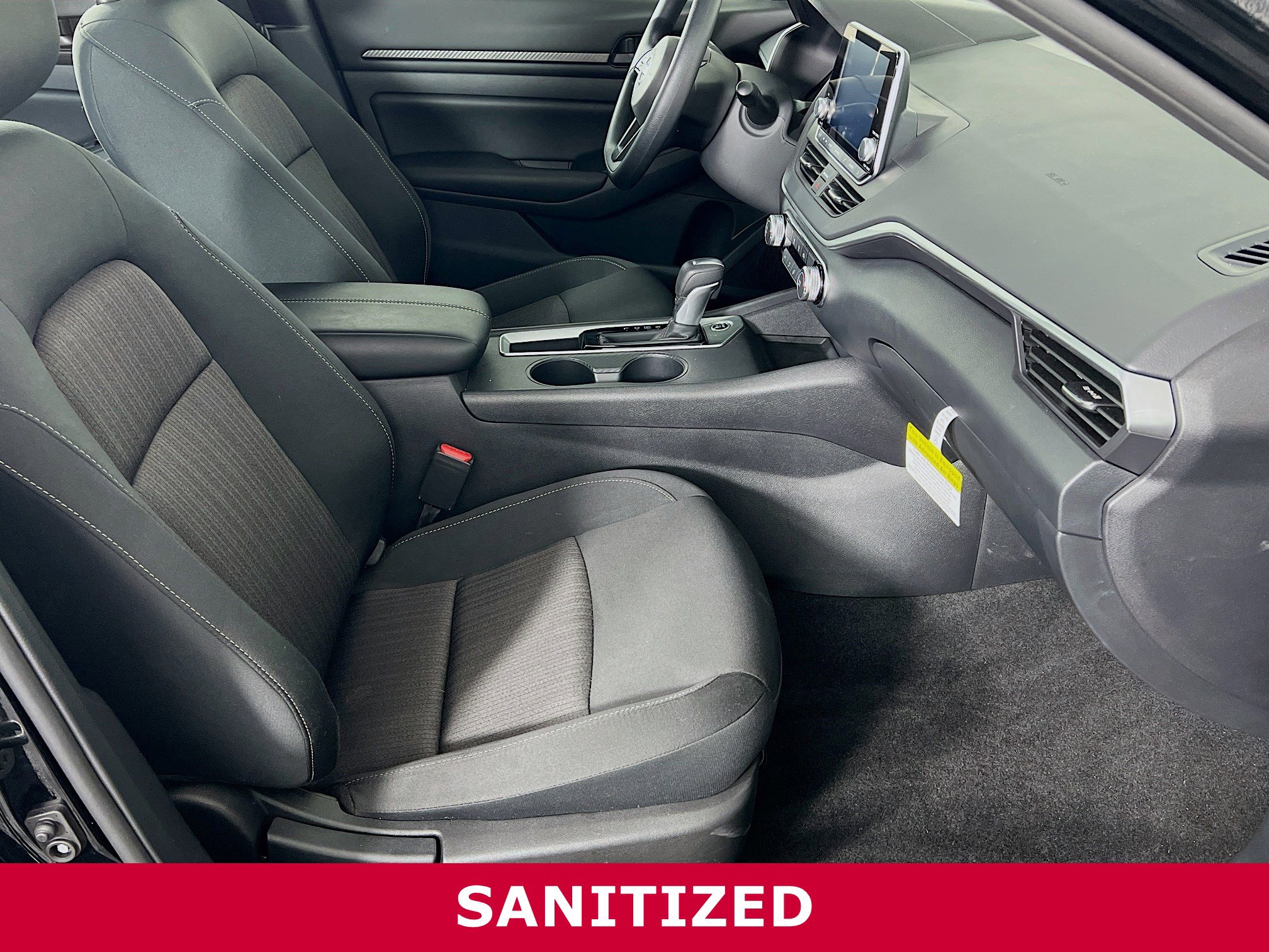 Used 2025 Nissan Altima 2.5 S image 22