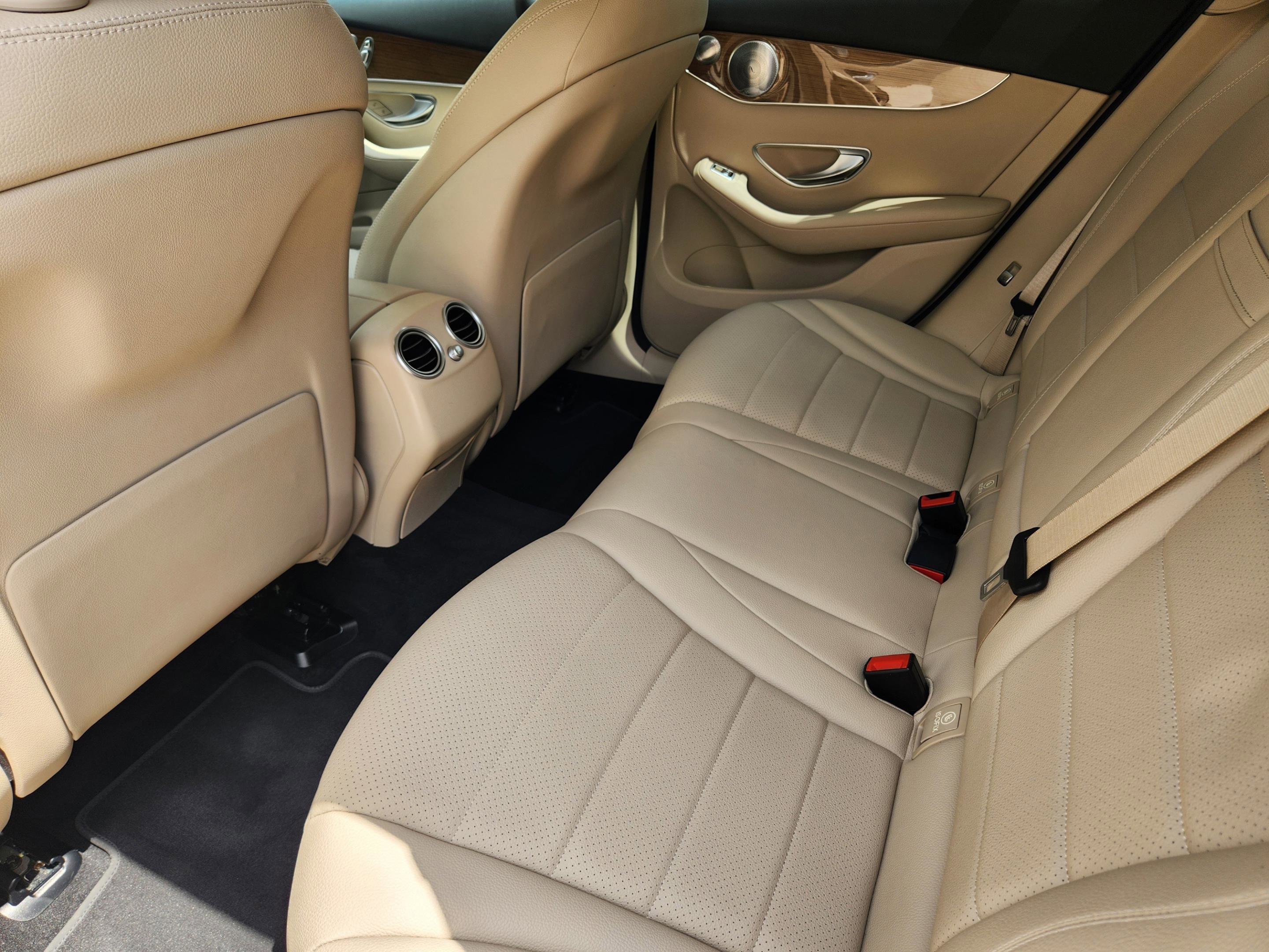 Used 2018 Mercedes-Benz GLC 300 4MATIC image 22