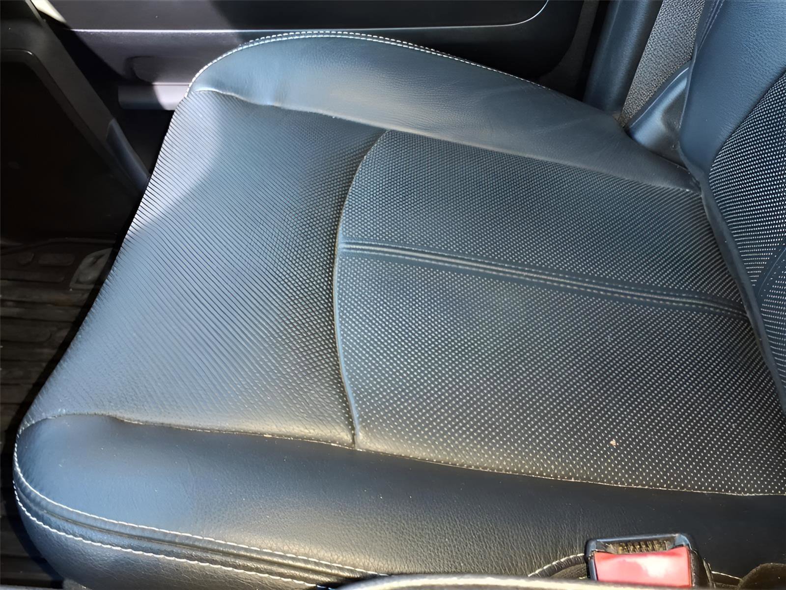 Used 2018 RAM 2500 Power Wagon w/ Leather & Luxury Group image 27