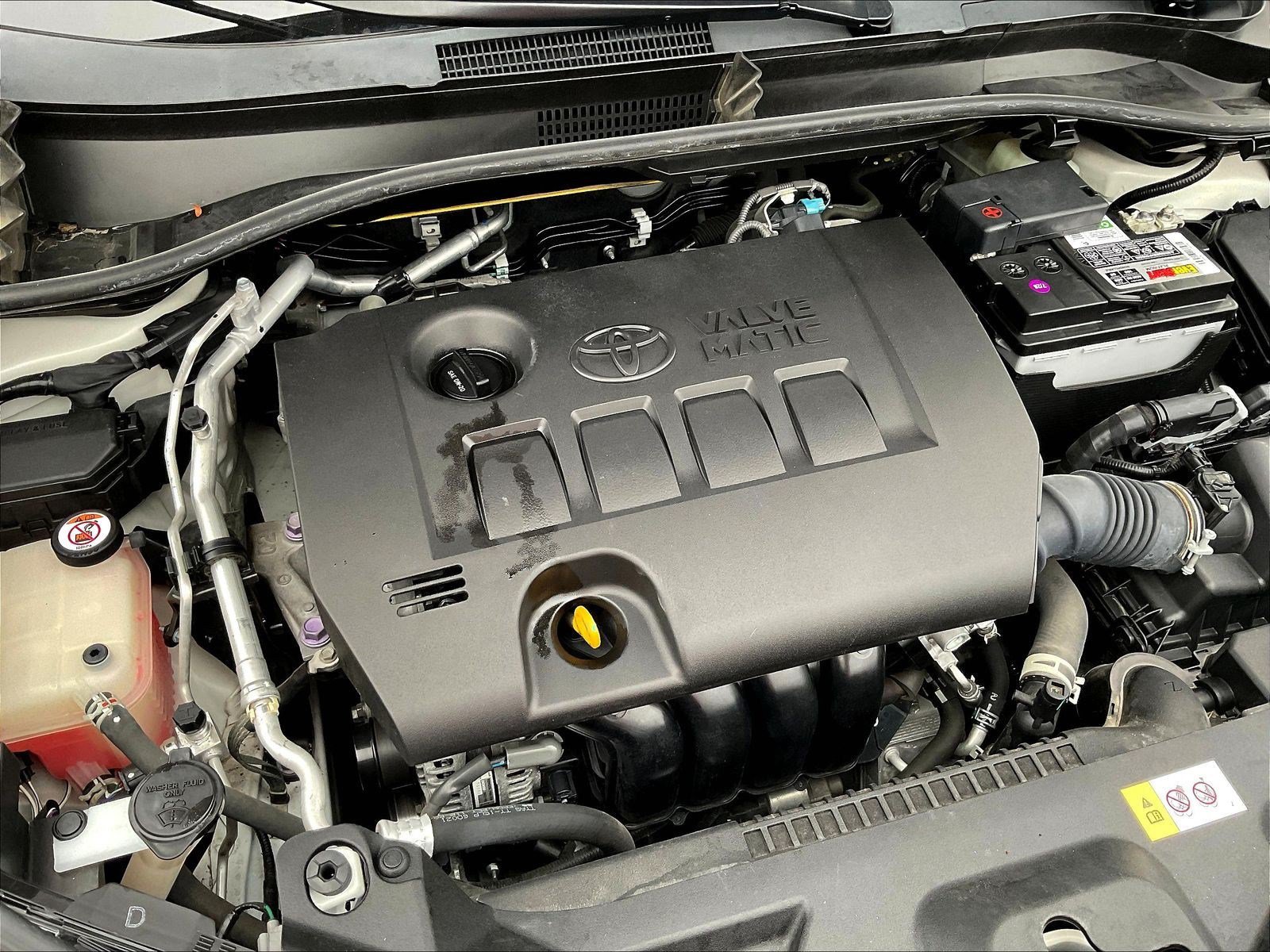 Used 2021 Toyota C-HR XLE FWD image 29