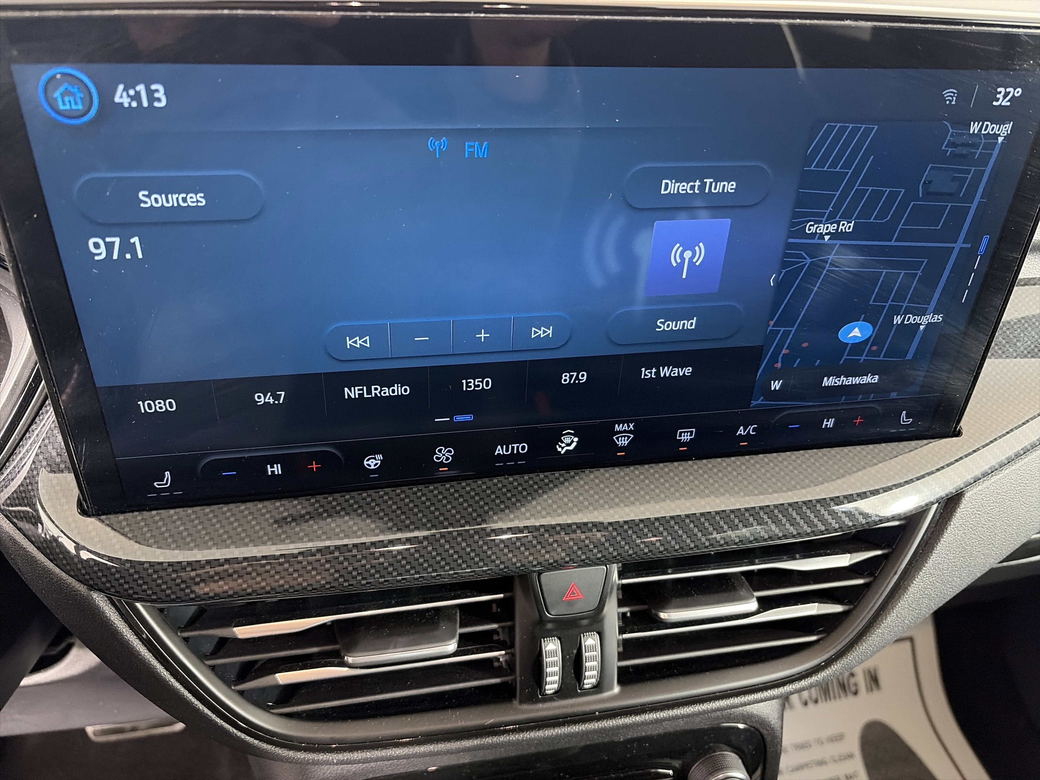 Used 2024 Ford Escape ST-Line w/ Tech Pack #1 image 20