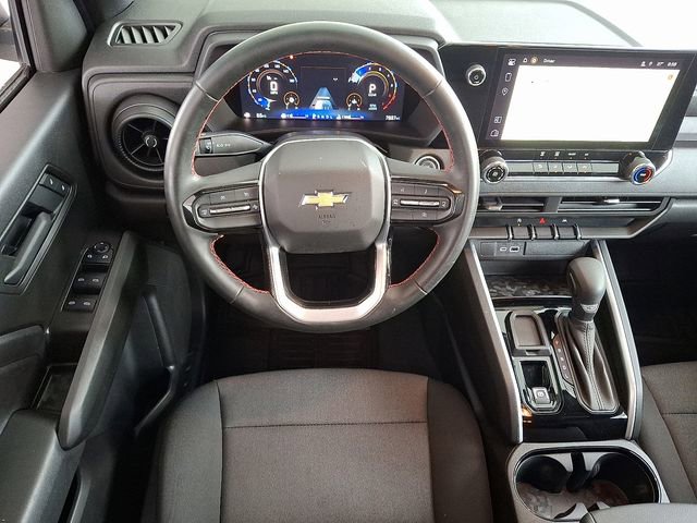 Used 2025 Chevrolet Colorado W/T w/ WT Convenience Package II image 11