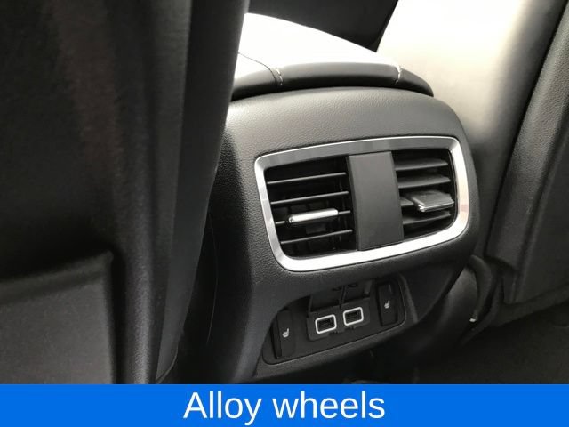Used 2019 Acura RDX AWD w/ Advance Package image 17