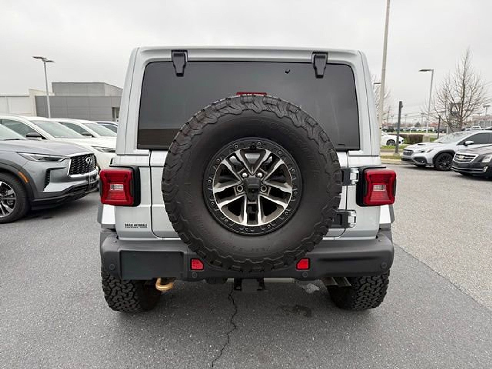 Used 2024 Jeep Wrangler Unlimited Rubicon 392 image 13