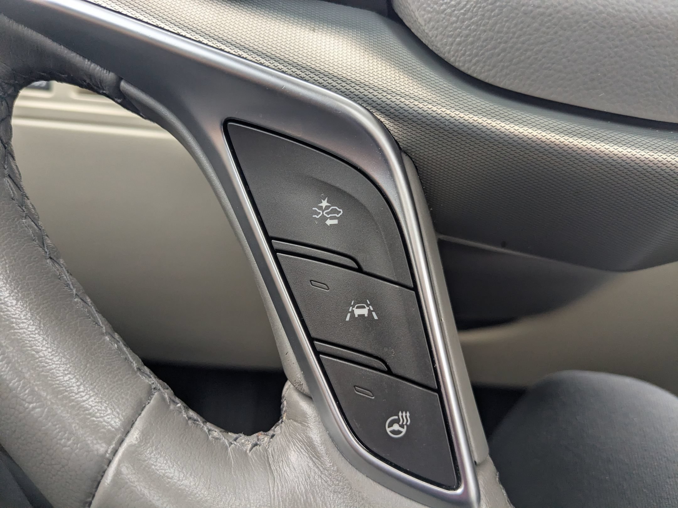 Used 2023 Cadillac XT5 Premium Luxury w/ LPO, Floor Liner Package FWD image 27