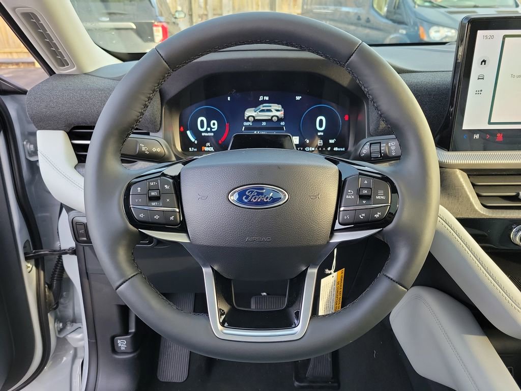 New 2026 Ford Explorer Platinum w/ LUX Leather Package image 22