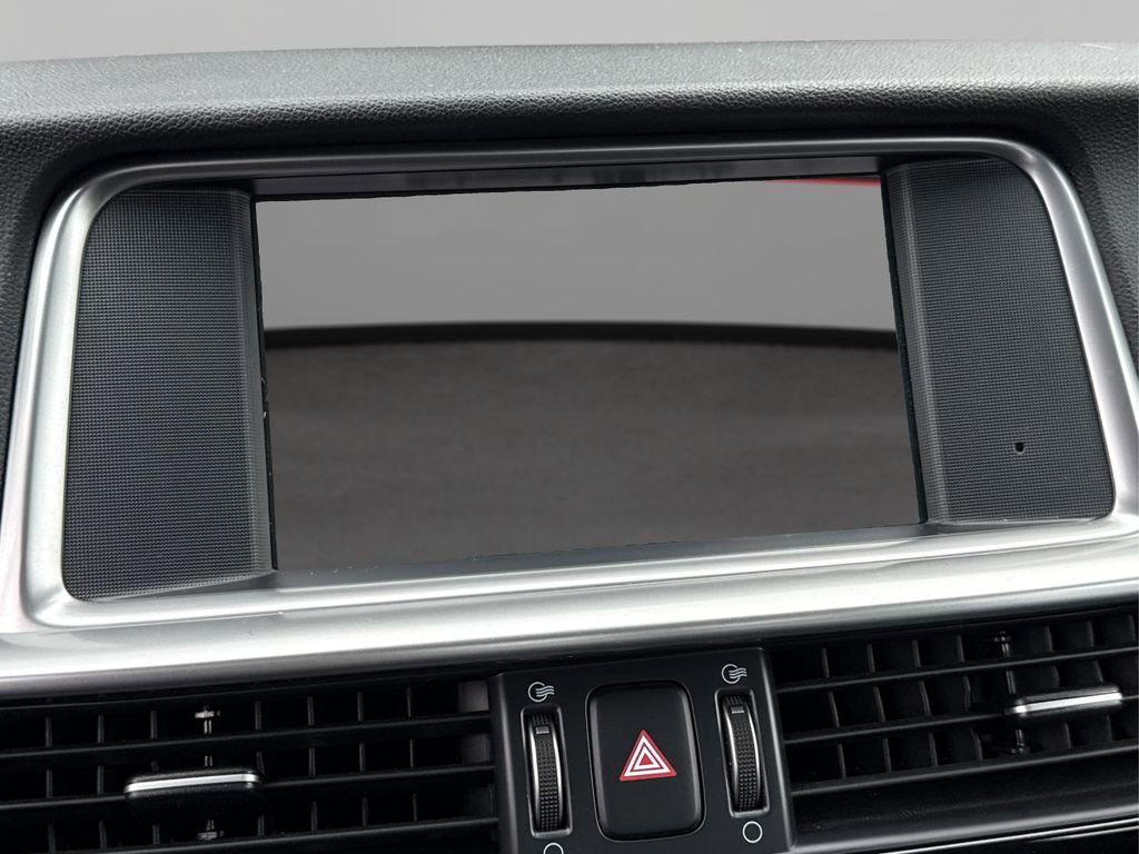 Used 2020 Kia Optima SE image 27
