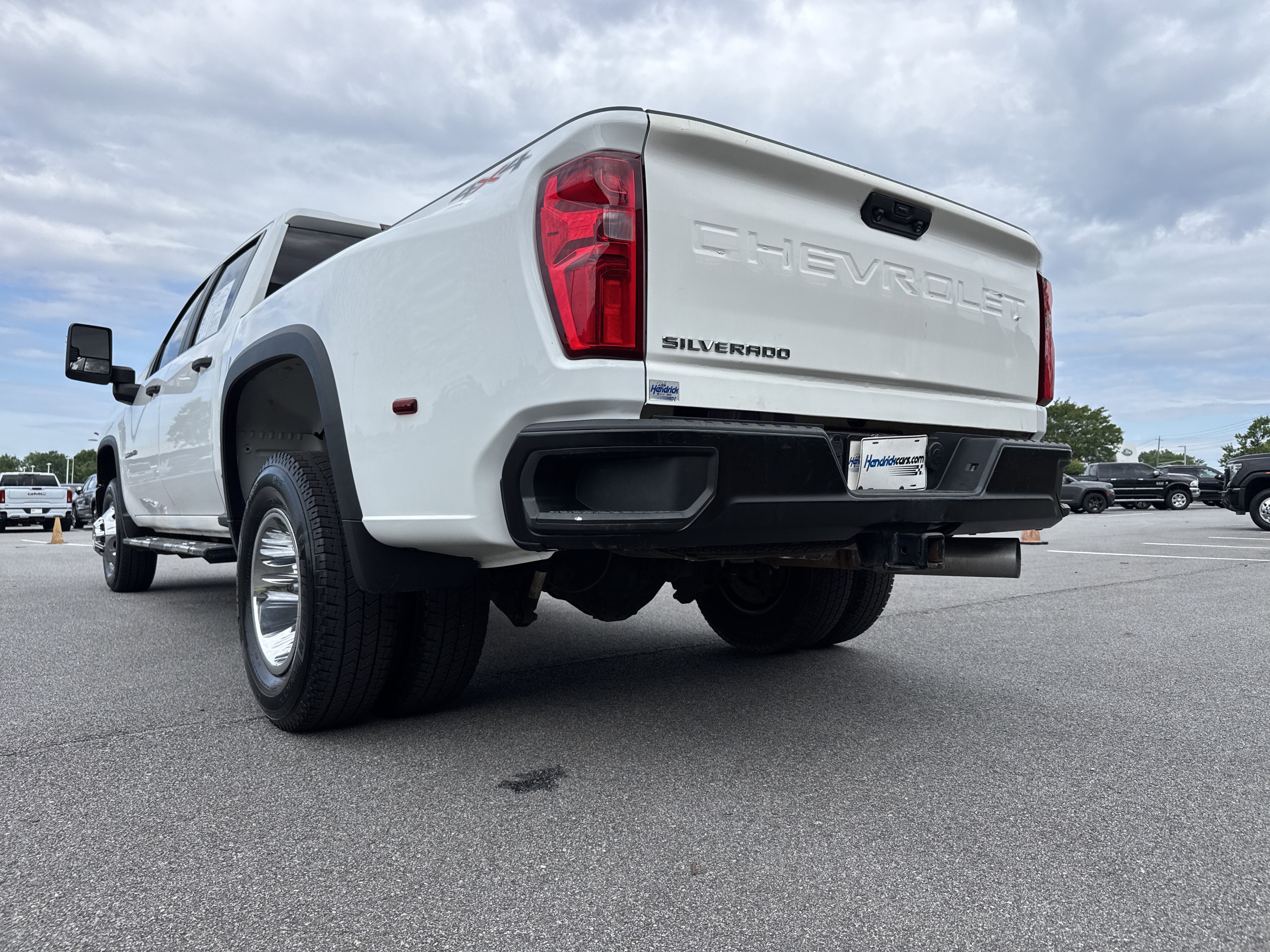 Used 2024 Chevrolet Silverado 3500 W/T AWD/4WD image 8