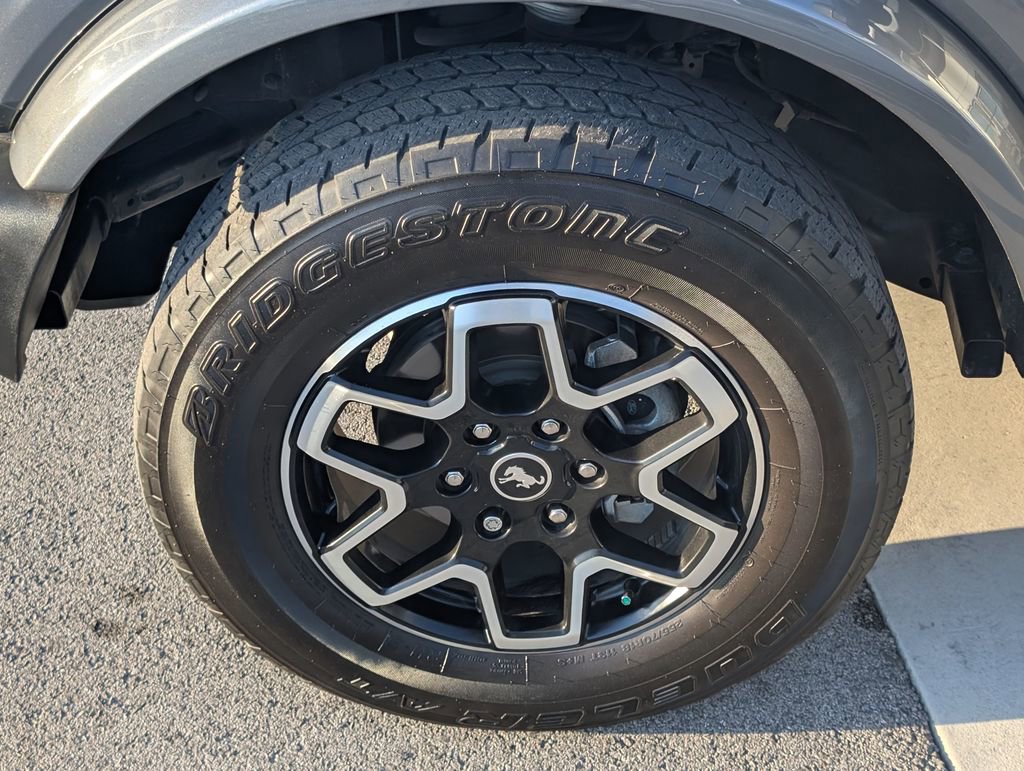 Used 2024 Ford Bronco Outer Banks image 23