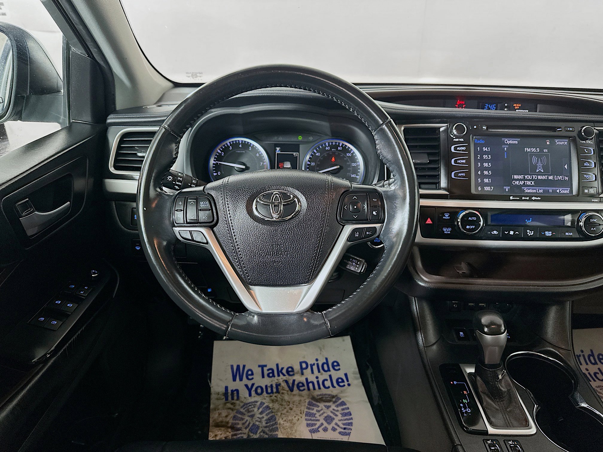 Used 2019 Toyota Highlander XLE image 21