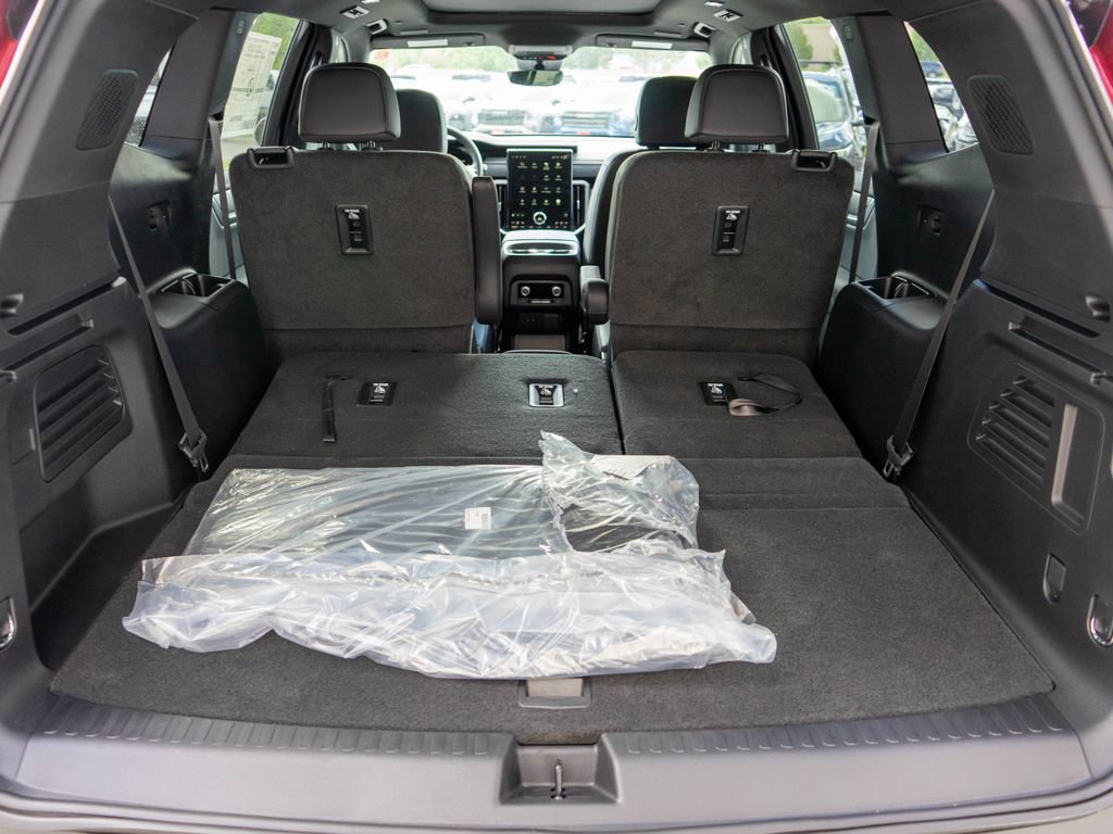 New 2026 GMC Acadia Elevation w/ Black Edition AWD/4WD image 33