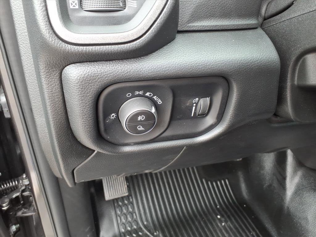 New 2026 RAM 2500 Tradesman w/ Chrome Appearance Group image 11