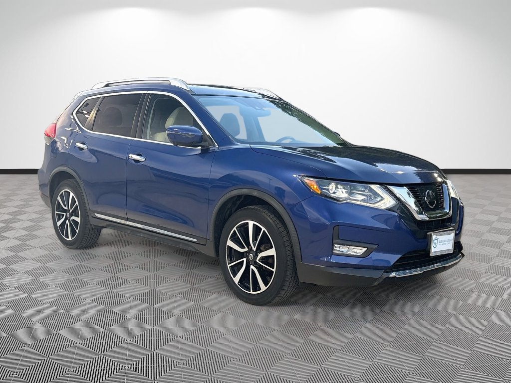 Used 2017 Nissan Rogue SL w/ SL Premium Package AWD/4WD image 3