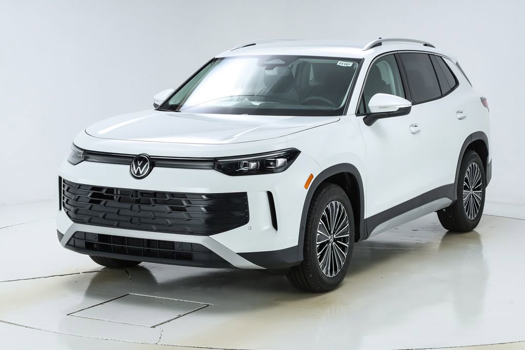 New 2026 Volkswagen Tiguan S image 1