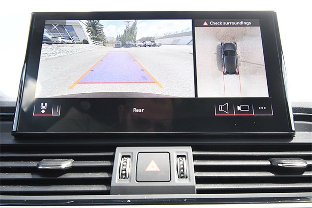 Used 2024 Audi SQ5 Premium Plus image 22