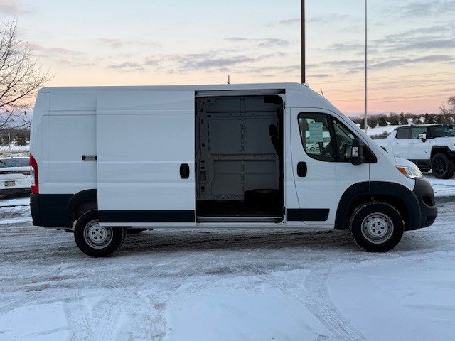 Used 2023 RAM ProMaster 2500 image 32