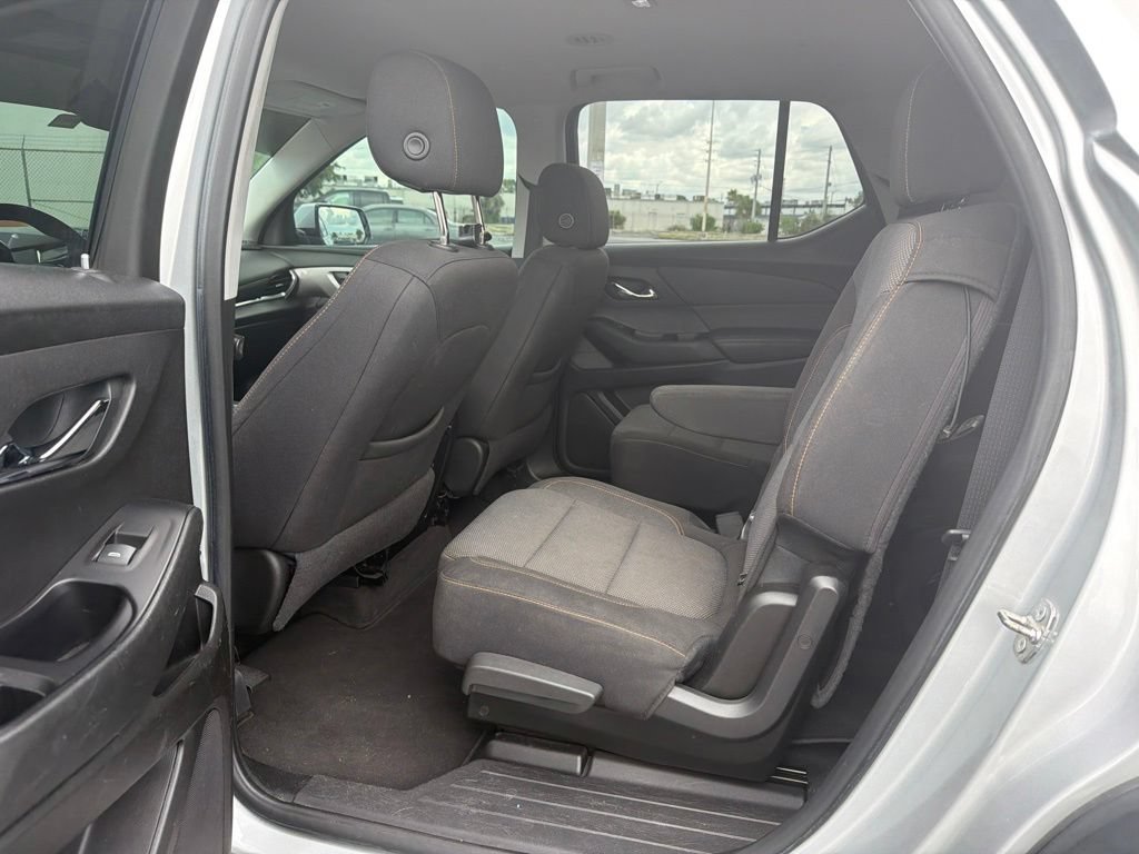 Certified 2019 Chevrolet Traverse LT FWD image 10