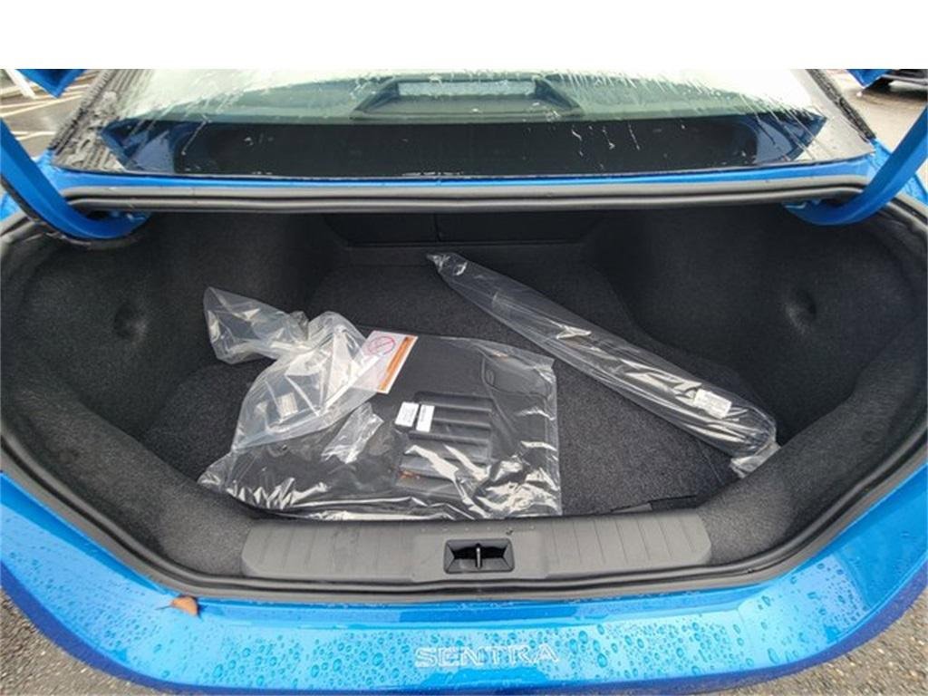 New 2025 Nissan Sentra SR w/ SR Premium Package image 15