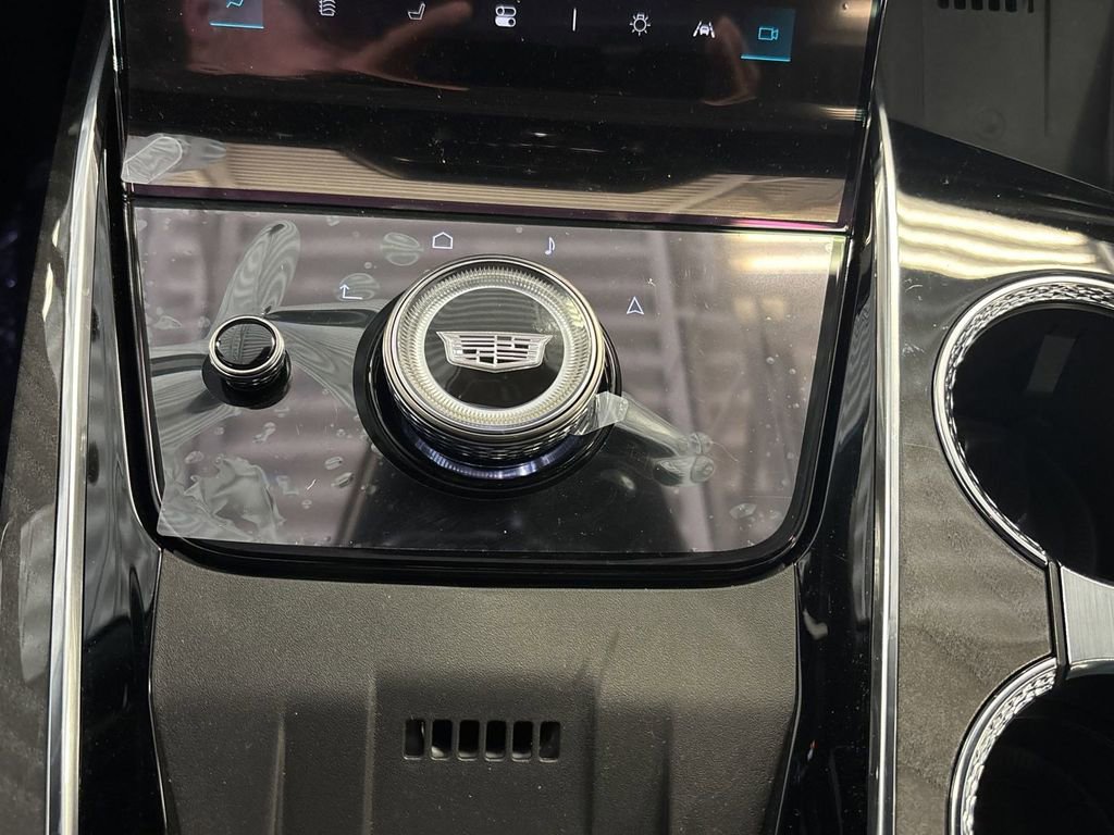 New 2025 Cadillac Escalade IQ Sport 2 w/ LPO, ONYX Package image 44