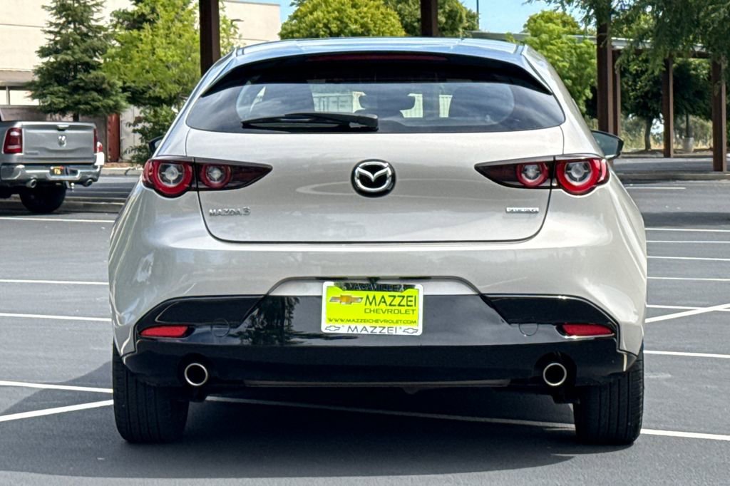 Used 2024 MAZDA MAZDA3 s FWD image 11