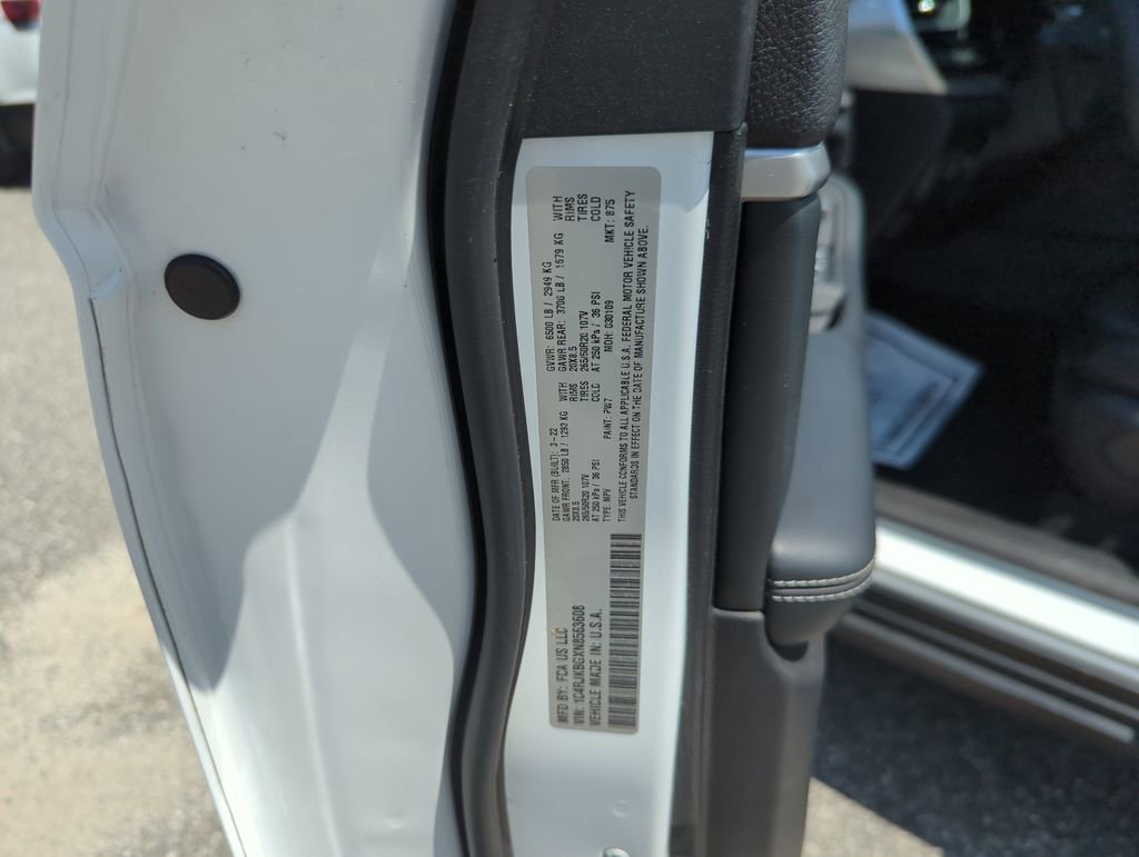 Used 2022 Jeep Grand Cherokee L Limited w/ Black Appearance Package AWD/4WD image 49