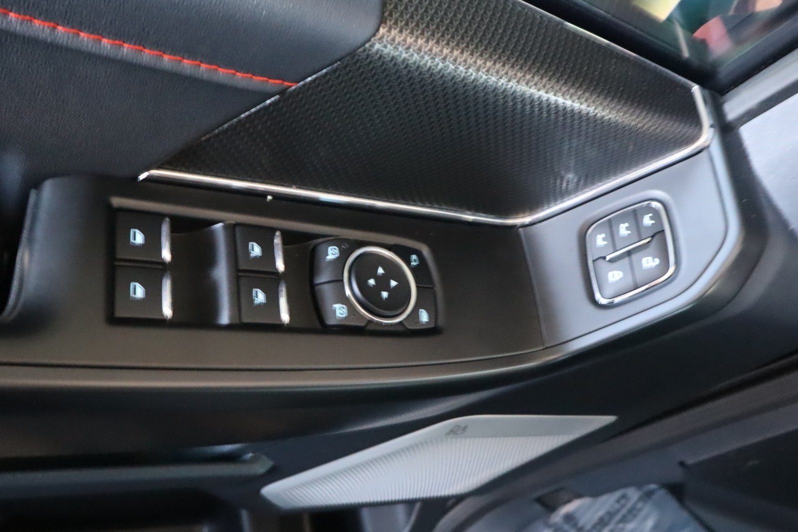 Used 2025 Ford F150 Raptor AWD/4WD image 20