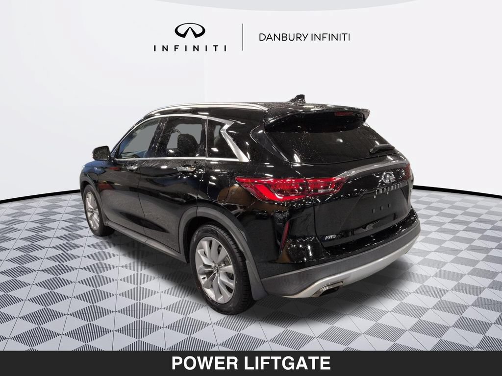 Used 2019 INFINITI QX50 Luxe w/ Cargo Package AWD/4WD image 6