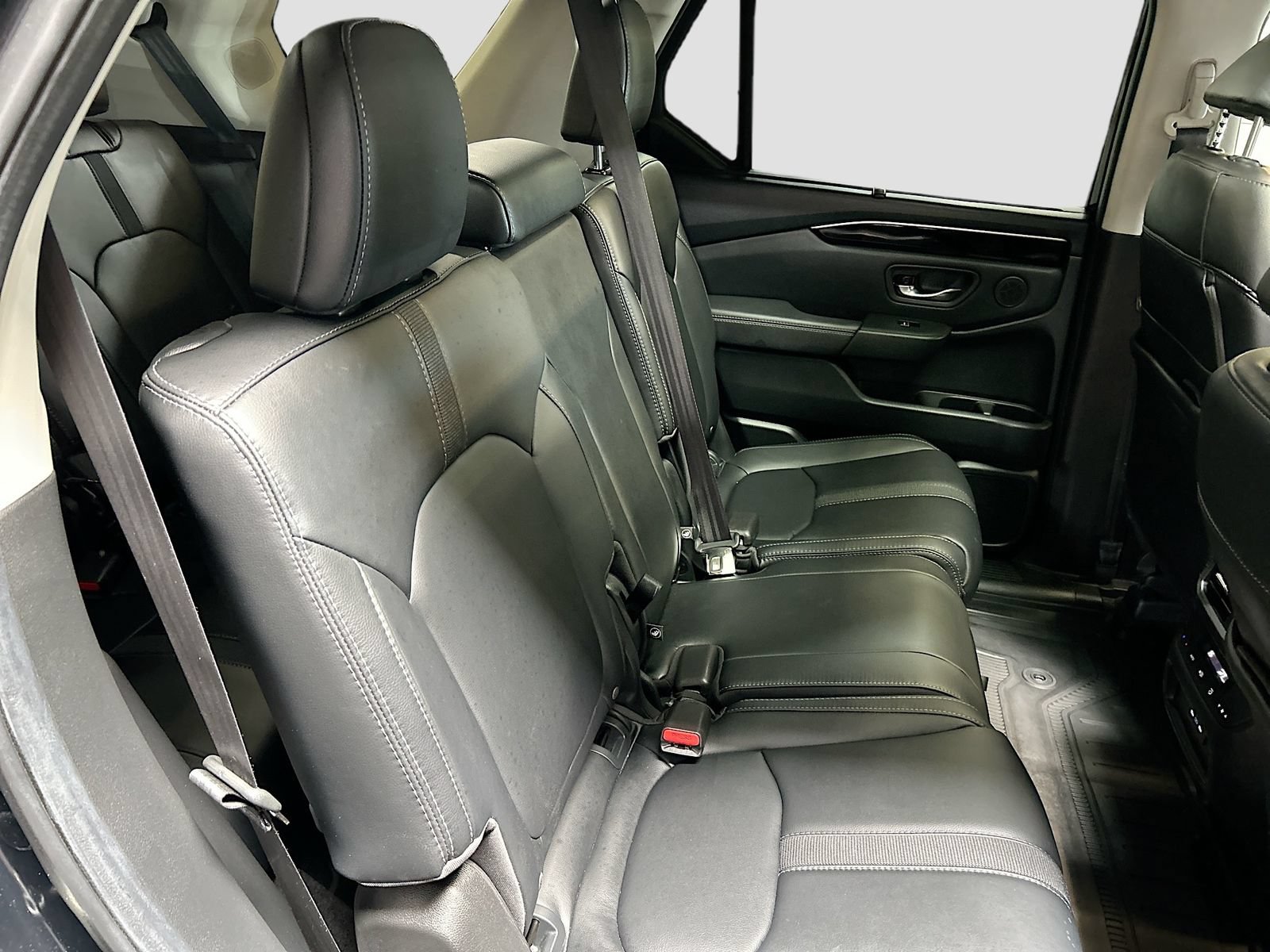 Used 2024 Honda Pilot Touring image 30