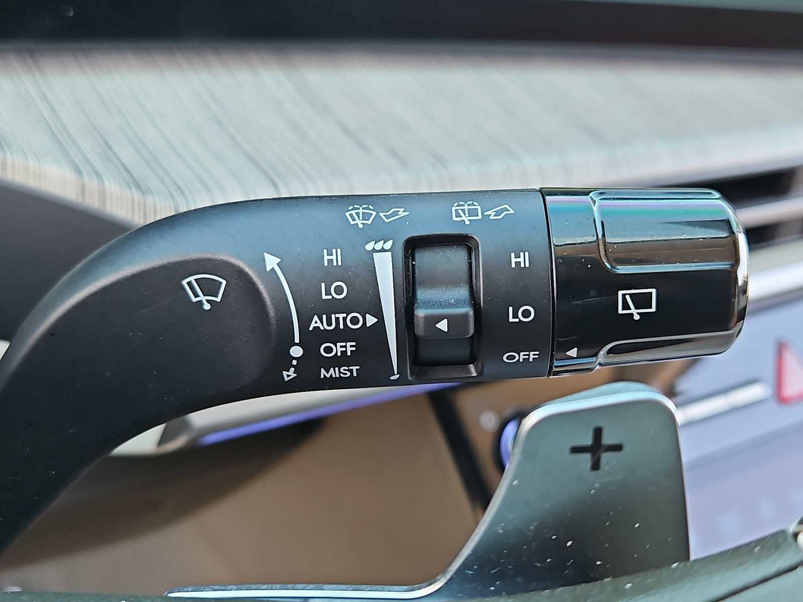 Certified 2025 Hyundai Santa Fe Calligraphy image 25