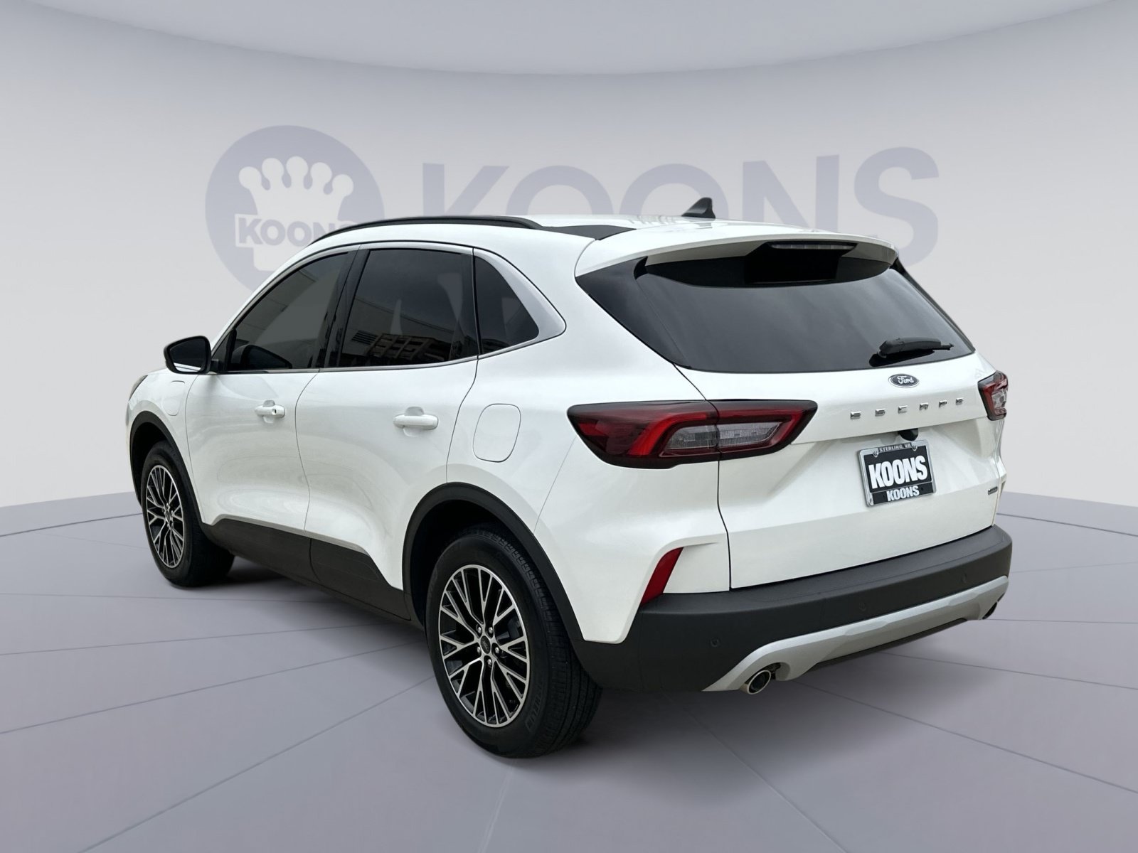 Used 2025 Ford Escape SE FWD image 8