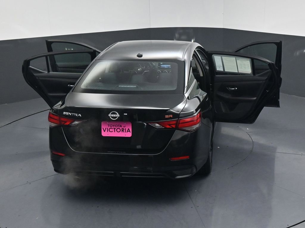 Used 2025 Nissan Sentra SR image 22