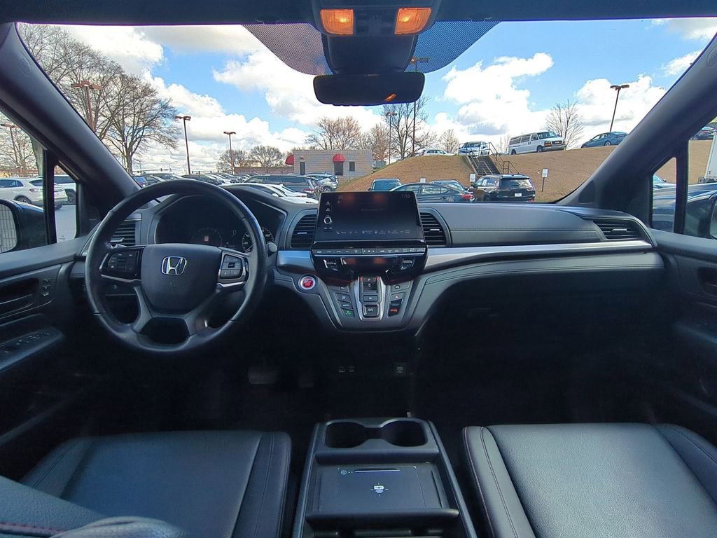 Used 2025 Honda Odyssey Sport-L image 26